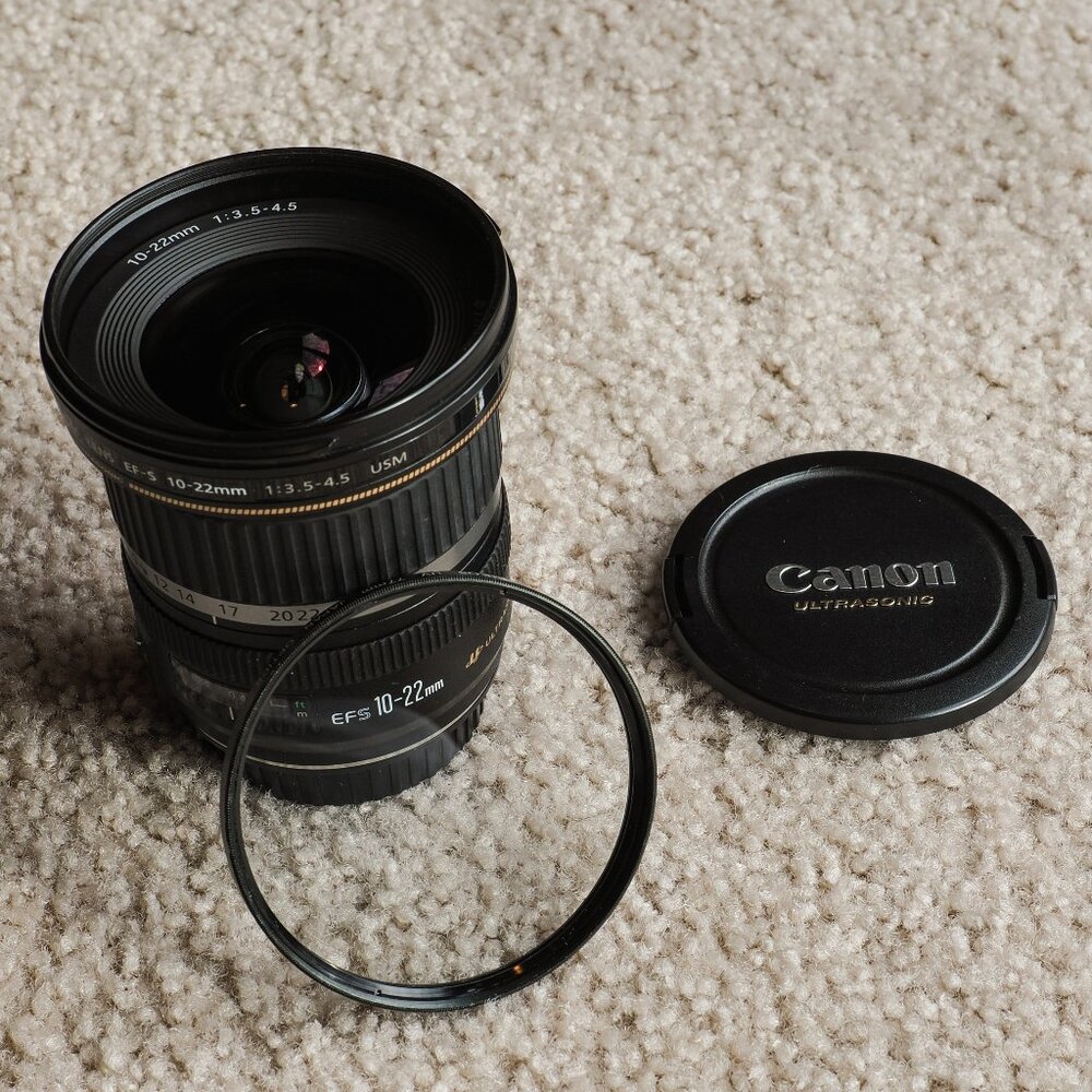 Canon EF-S 10-22mm f/3.5-4.5 USM